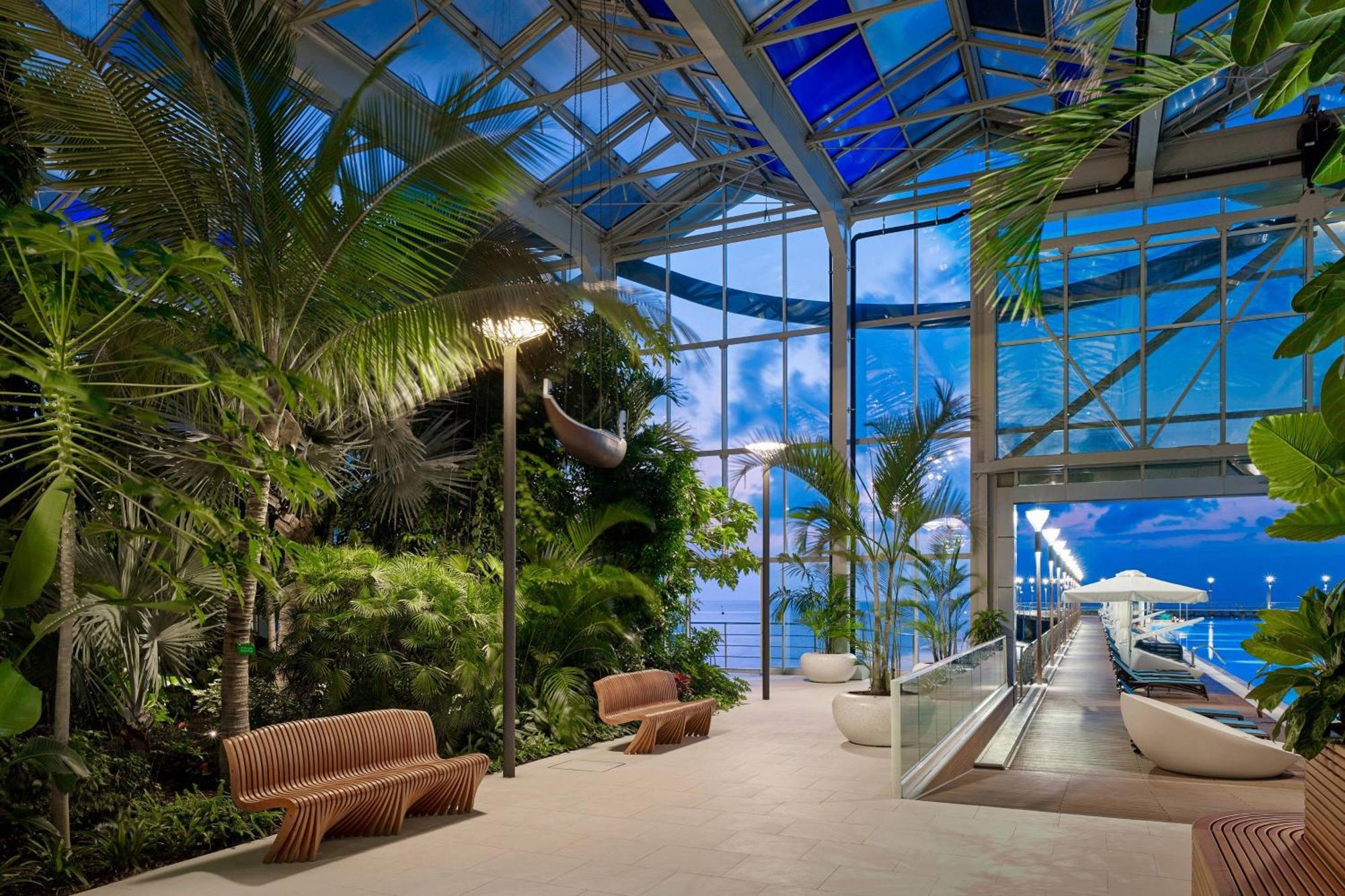 Paragraph Resort & Spa Shekvetili, Autograph Collection Extérieur photo The interior of the terminal
